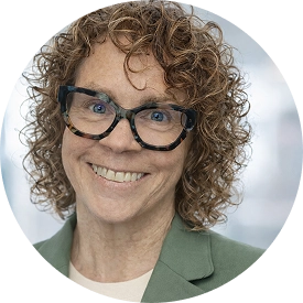 SarahWhalen Headshot